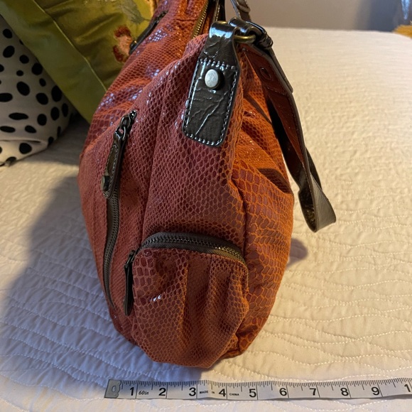 Apt9 Hobo - Picture 7 of 11